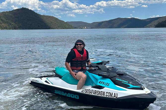 1.5 Hr Jet Ski Safari - Opening the throttle toward Peat Island and Milson Island