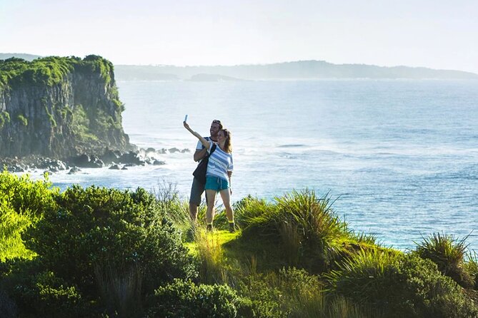 A Day In The Vineyards || Luxury Private Winery Tour From Sydney - 8:00 am departure and a guide-led drive south