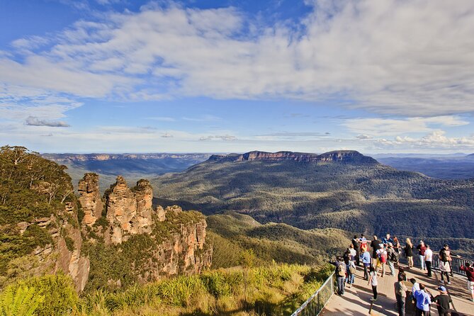 Blue Mountains Adventure w Scenic World, Zoo, Koala Photo & Ferry - A big Blue Mountains day from Sydney