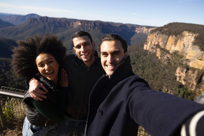 Blue Mountains All-inclusive Tour with Scenic World & Lunch - Who will enjoy this Blue Mountains day trip?