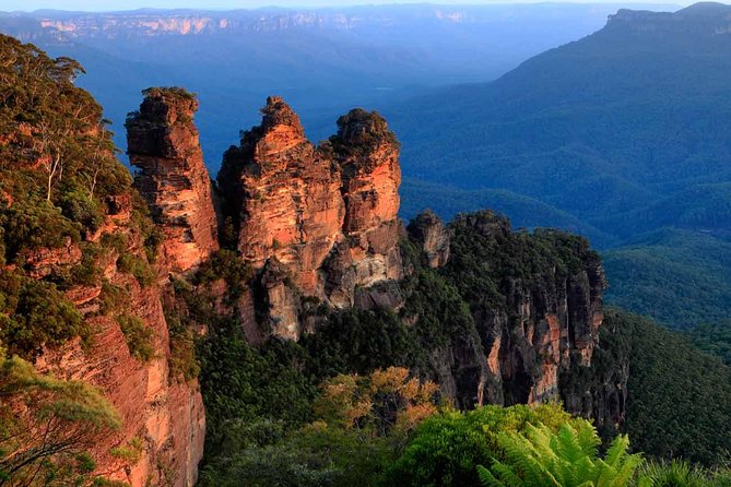 Blue Mountains Day Tour :Wildlife, Waterfall Walk & Three Sisters - The Three Sisters are more than a photo stop
