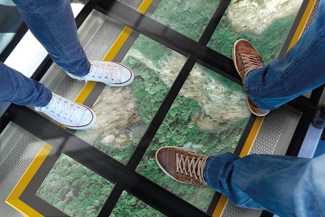 Blue Mountains Hop On Hop Off Tour - Riding the 29-stop route