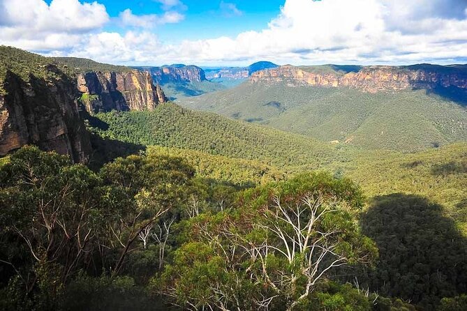 Blue Mountains Private Hiking Tour from Sydney - Megalong Valley changes the mood