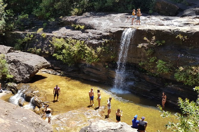 Blue Mountains Small Group Tour with Waterfall Walk & Fresh Lunch - Echo Point, the Three Sisters, and Jamison Valley