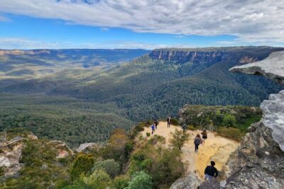 Blue Mountains Small Group Tour with Waterfall Walk & Fresh Lunch