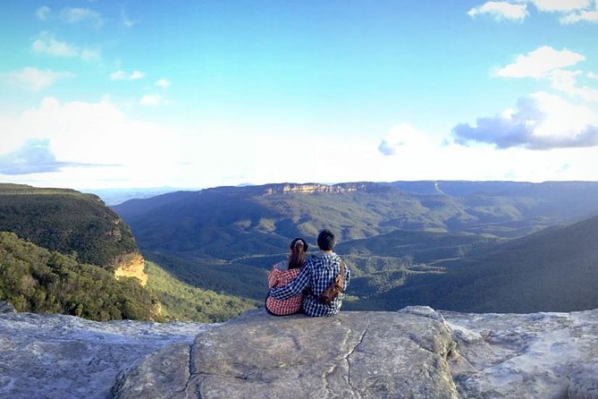 Blue Mountains Sunset Tour with Kangaroo Sightings from Sydney - Leura and Katoomba add local context