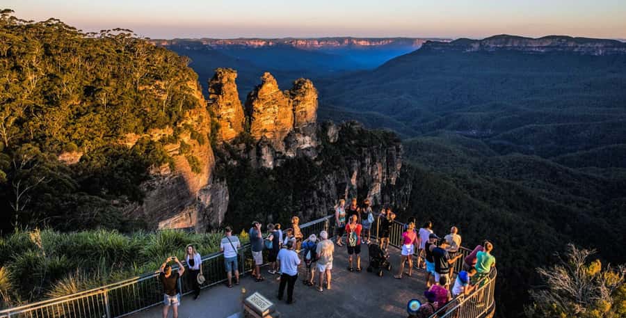 Blue Mountains Tour from Sydney - Full Day Private Tours - Scenic World and the cost of the rides