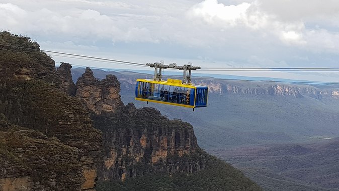 Blue Mountains Ultimate One-Day Tour from Sydney - Echo Point and the Three Sisters deliver the classic view