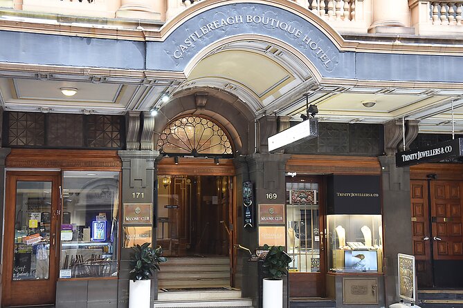 Entrancing Magic and Storytelling at Castlereagh Boutique Hotel - What happens during the two-hour soirée