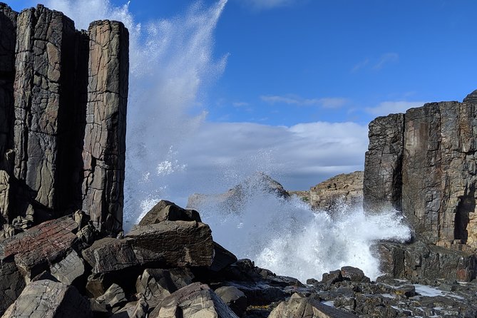 Erupting Blowholes and Ancient Rainforests SOUTH COAST OF SYDNEY PRIVATE TOUR - Kiama’s main blowhole and Little Blowhole Reserve