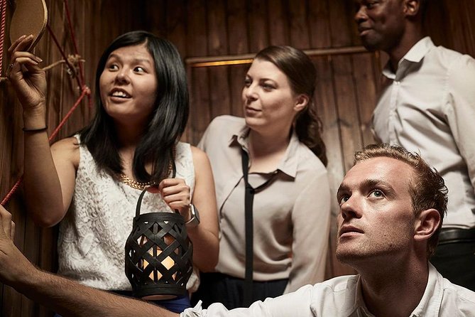 Escape Hunt Sydney - Solving puzzles at 393 George Street