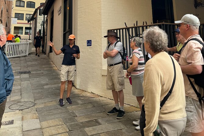 First Timer Sydney Sightseeing & Bondi Beach 1/2 Day Tour - Key points at a glance