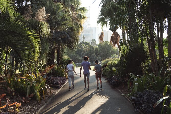 Foraging Tour: Botanical Gardens Walk & Picnic - A food tour that begins with the plants