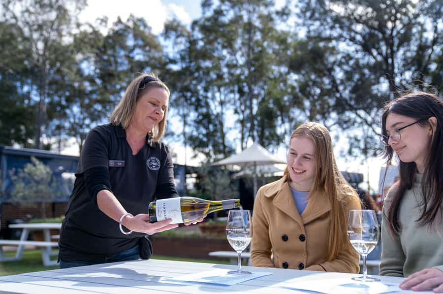 From Sydney: Award-Winning Hunter Valley Wine & Cheese Tour - The final winery and the return to Sydney