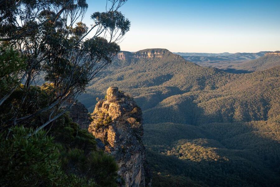 From Sydney: Blue Mountains, Sydney Zoo & Walking Tour - Scenic World gives you a choice, but rides cost extra