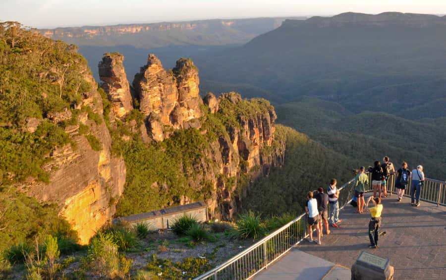 From Sydney: Full Day Blue Mountains Tour in a small group - Featherdale Wildlife Park: a useful start to the day