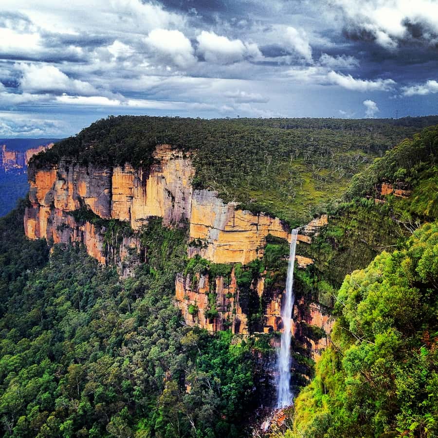From Sydney: Full Day Blue Mountains Tour in a small group - Katoomba, Eagle Hawk, and Hildas lookouts