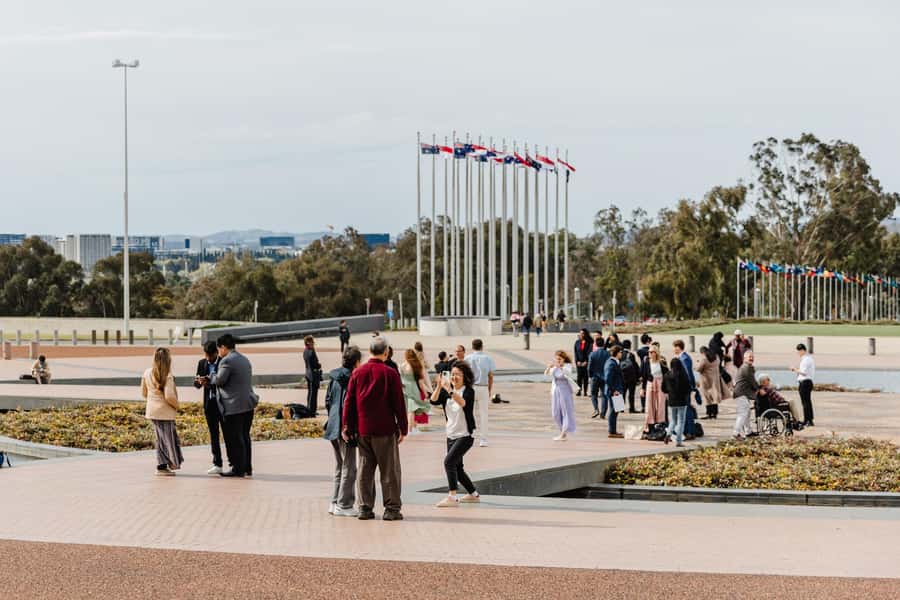 From Sydney: Full-Day Tour to Canberra - The embassy district and Canberra’s international character
