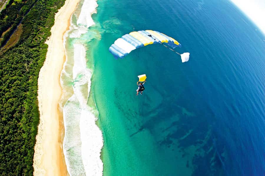 From Sydney: Tandem Skydive Experience over Beach - The aircraft climb and the coastal view