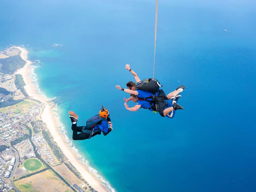 From Sydney: Tandem Skydive Experience over Beach - Is $282 good value?