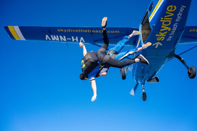 From Sydney: Tandem Skydive Experience over Newcastle Beach - From central Sydney to Belmont Airport