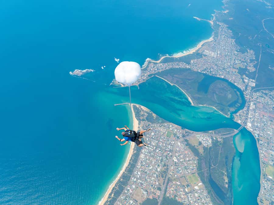 From Sydney: Tandem Skydive Experience over Newcastle Beach - Safety, weather, and the practical risks