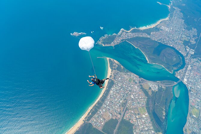 From Sydney: Tandem Skydive Experience over Newcastle Beach - Getting from Sydney to the Newcastle drop zone