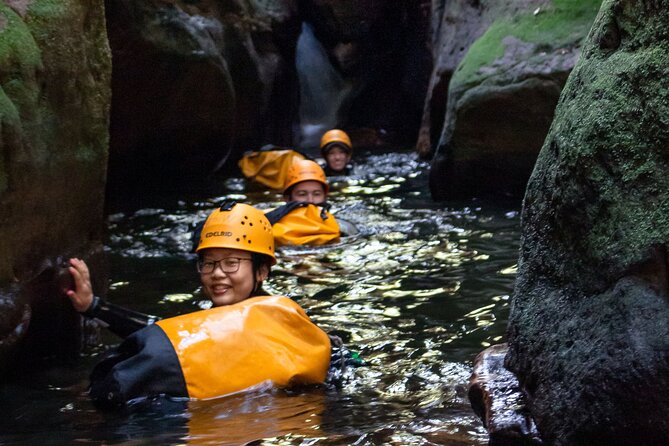 Full-Day Canyoning Experience at Stunning Empress Canyon - Why the morning abseiling matters