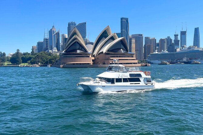 Golden Glow Sunset Sydney Harbour Cruise - Why this small catamaran works for sunset