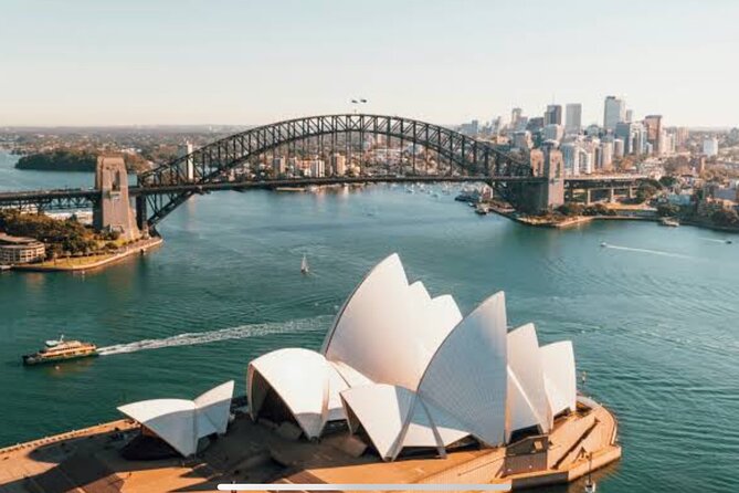 Guided Electric Bike Tour of Sydney with Bluetooth helmets - Why an e-bike is a smart way to see Sydney