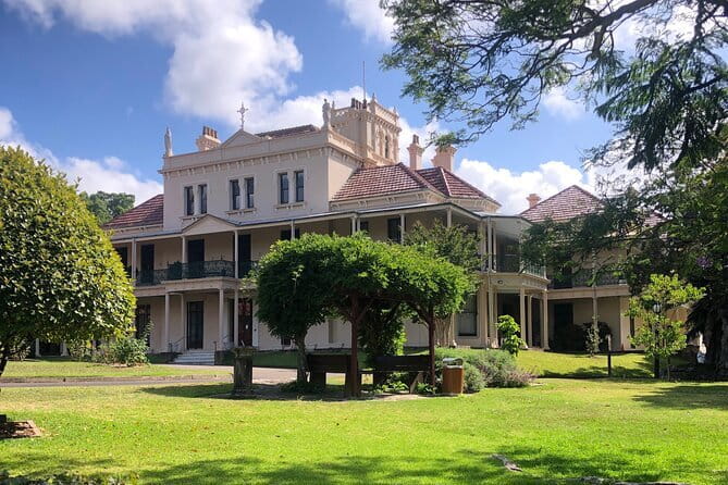 Guided Walking Tour in the Blue Mountains - Hidden Treasures - A quieter look at the Three Sisters