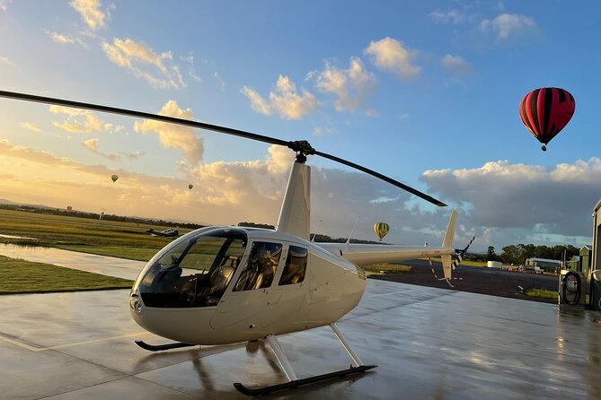 Hunter Valley Romantic Bubbly Breakfast Helicopter Tour from Cessnock - Starting at Cessnock Airport
