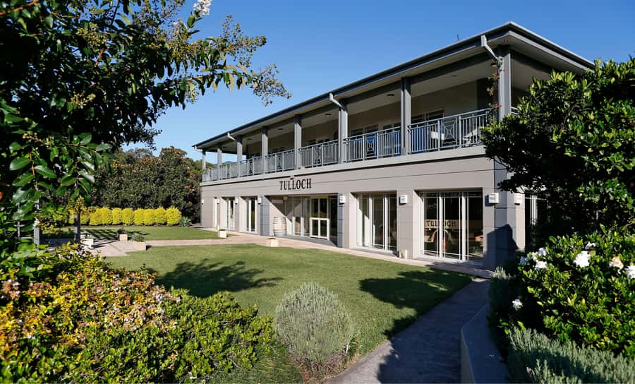 Hunter Valley: Tulloch Wine Tasting and Chocolate Pairings - Five wines, five pairings, and realistic value
