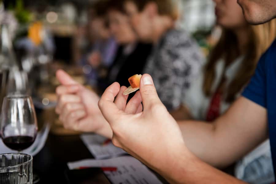 Hunter Valley: Uncork the Hunter Full-Day Wine Tour - Lunch that does more than fill a gap