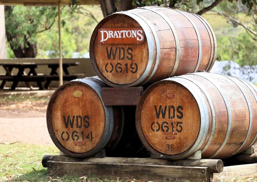 Hunter Valley: Wine, Chocolate and Lunch All Inclusive Tour - Peterson House and Belgian chocolate