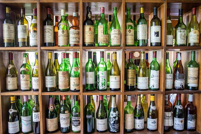 Hunter Valley Wine Tour from Sydney with Lunch and 3 Cellar Door Tastings - The 7:00am departure and the road north