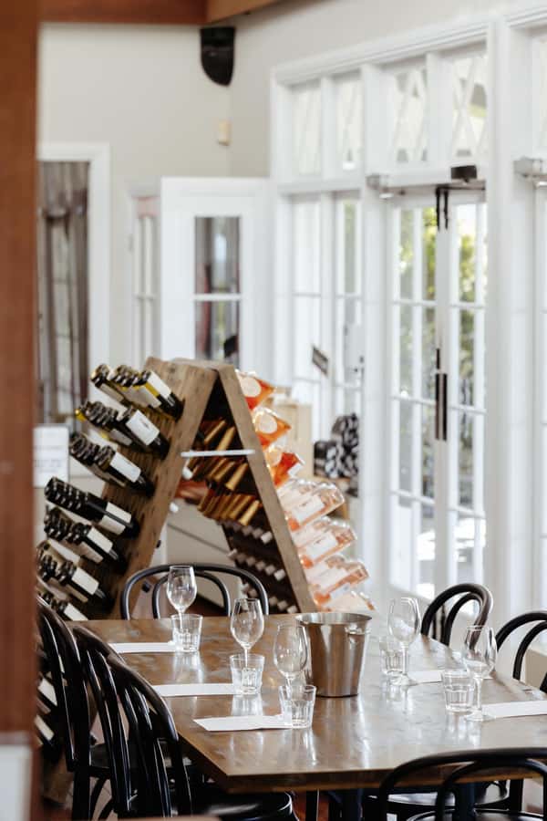 Hunter Valley: Wine Tour with 2-Course Lunch, Choc & Cheese - Key points at a glance