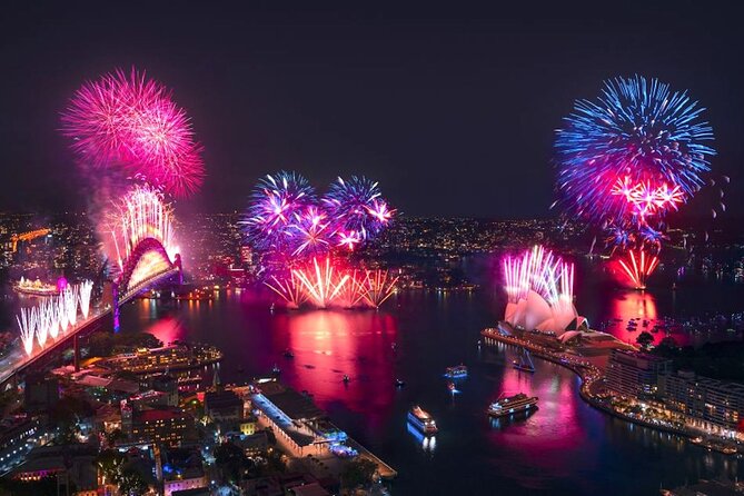 Intimate Sydney Harbour All-Inclusive New Year's Eve Cruise - Dinner, canapés, and drinks throughout the night