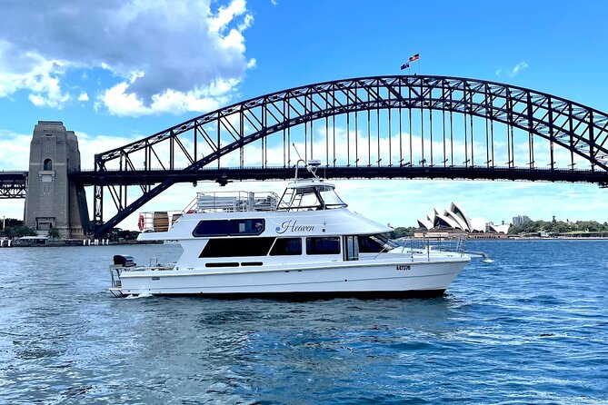 Intimate Sydney Harbour All-Inclusive New Year's Eve Cruise - Heaven and Fleetwing II: what the boats offer