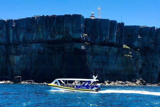 Jervis Bay Passage Tour - Why seeing Jervis Bay by boat makes sense