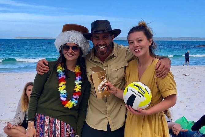 Jervis Bay Tour with Dolphins, Kangaroos & World's Whitest Beach - Huskisson gives you a useful one-hour pause