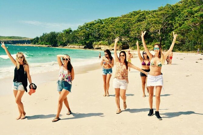 Jervis Bay Tour with Dolphins, Kangaroos & World's Whitest Beach - Walking the White Sands Trail to Hyams Beach