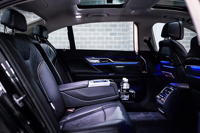 Luxury Sydney Airport Arrival Transfer - Sedan/SUV - Booking and cancellation details
