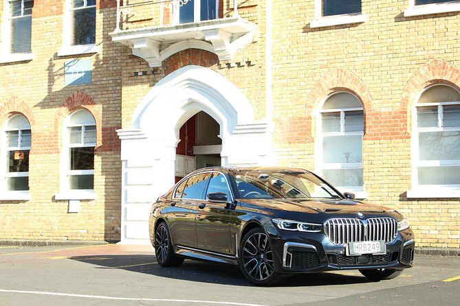 Luxury Sydney Airport Departure Transfer - Sedan/SUV - Departure timing, including very early flights