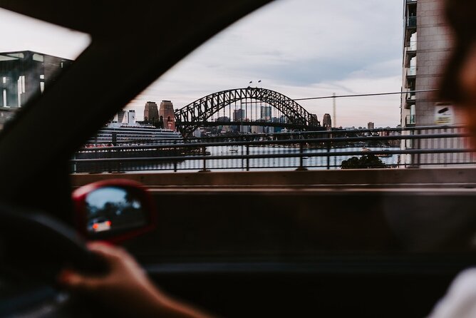 Luxury Sydney City Private Tour - Bondi Beach and a taste of the coastal track