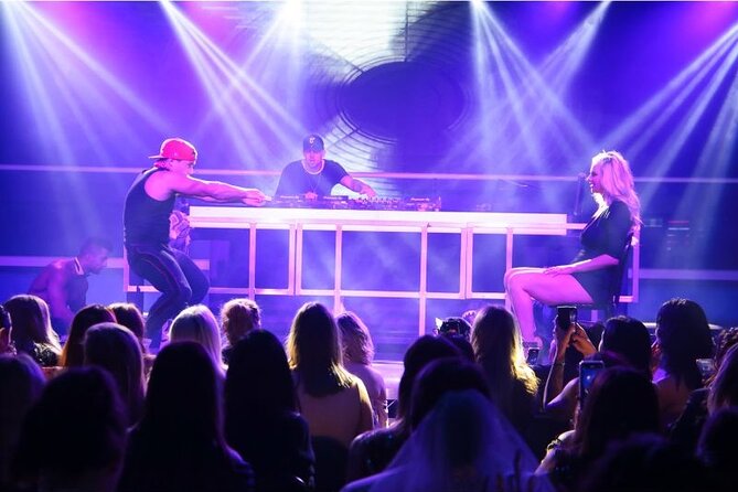 Magic Men Cabaret Show - Who will have the most fun here