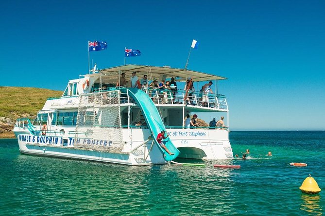 Port Stephens: Broughton Island Cruise - The cruise to Broughton Island