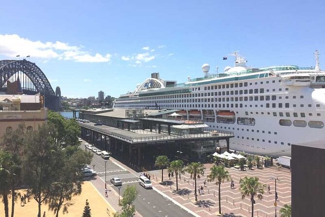 Private Arrival Transfer: Sydney Airport to Hotel or Cruise Port - Finding Your Driver After Customs