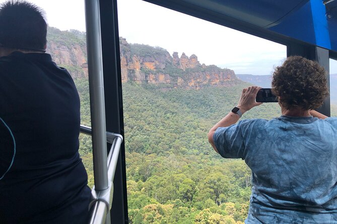 Private Blue Mountains High Country Day Trip from Sydney - Leura lunch with wine and beer
