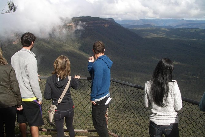 PRIVATE Blue Mountains Tour with Expert Guide - Cahill’s Lookout and Eagle Hawk reveal quieter mountain views